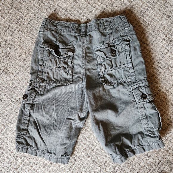 American Eagle Longer Length Cargo Shorts - Picture 2 of 5